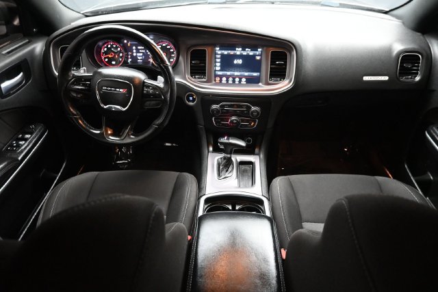 Used 2022 Dodge Charger R/T RWD image 13