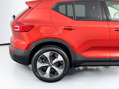 Used 2023 Volvo XC40 B5 Ultimate AWD/4WD image 44