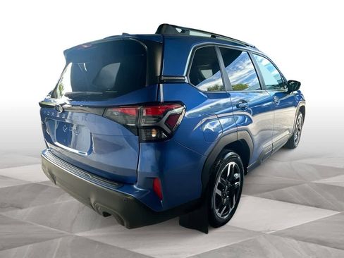 Used 2026 Subaru Forester Limited AWD/4WD image 8