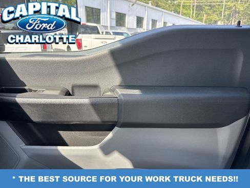 New 2025 Ford F450 XL w/ XL Chrome Package image 29