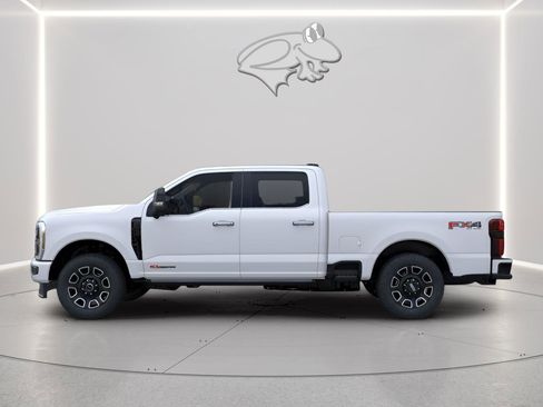 New 2025 Ford F350 Platinum AWD/4WD image 3