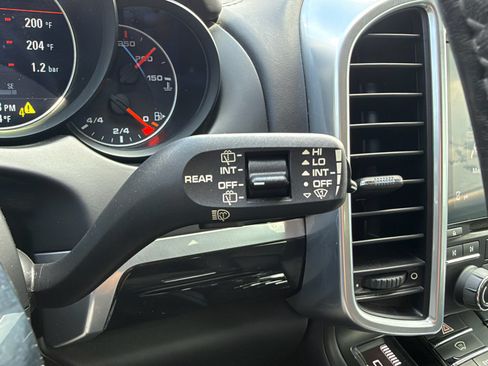 Used 2017 Porsche Cayenne GTS AWD/4WD image 18