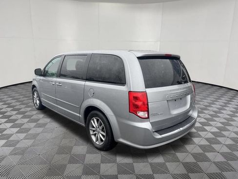 Used 2015 Dodge Grand Caravan SE FWD image 7