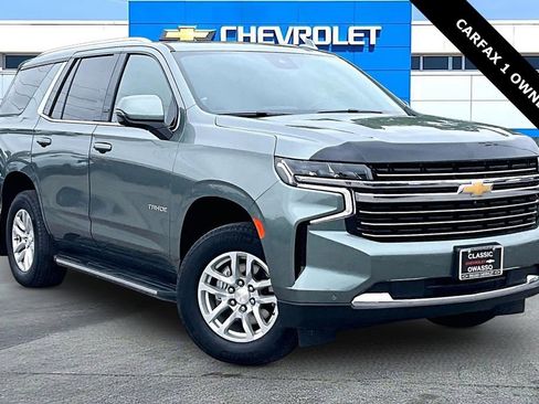 Used 2024 Chevrolet Tahoe LT w/ Luxury Package AWD/4WD image 1