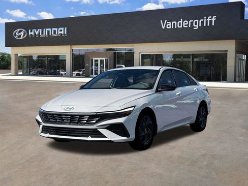 New 2026 Hyundai Elantra Sport image 1