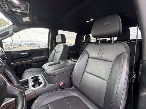 Used 2022 Chevrolet Silverado 1500 High Country w/ Technology Package image 23