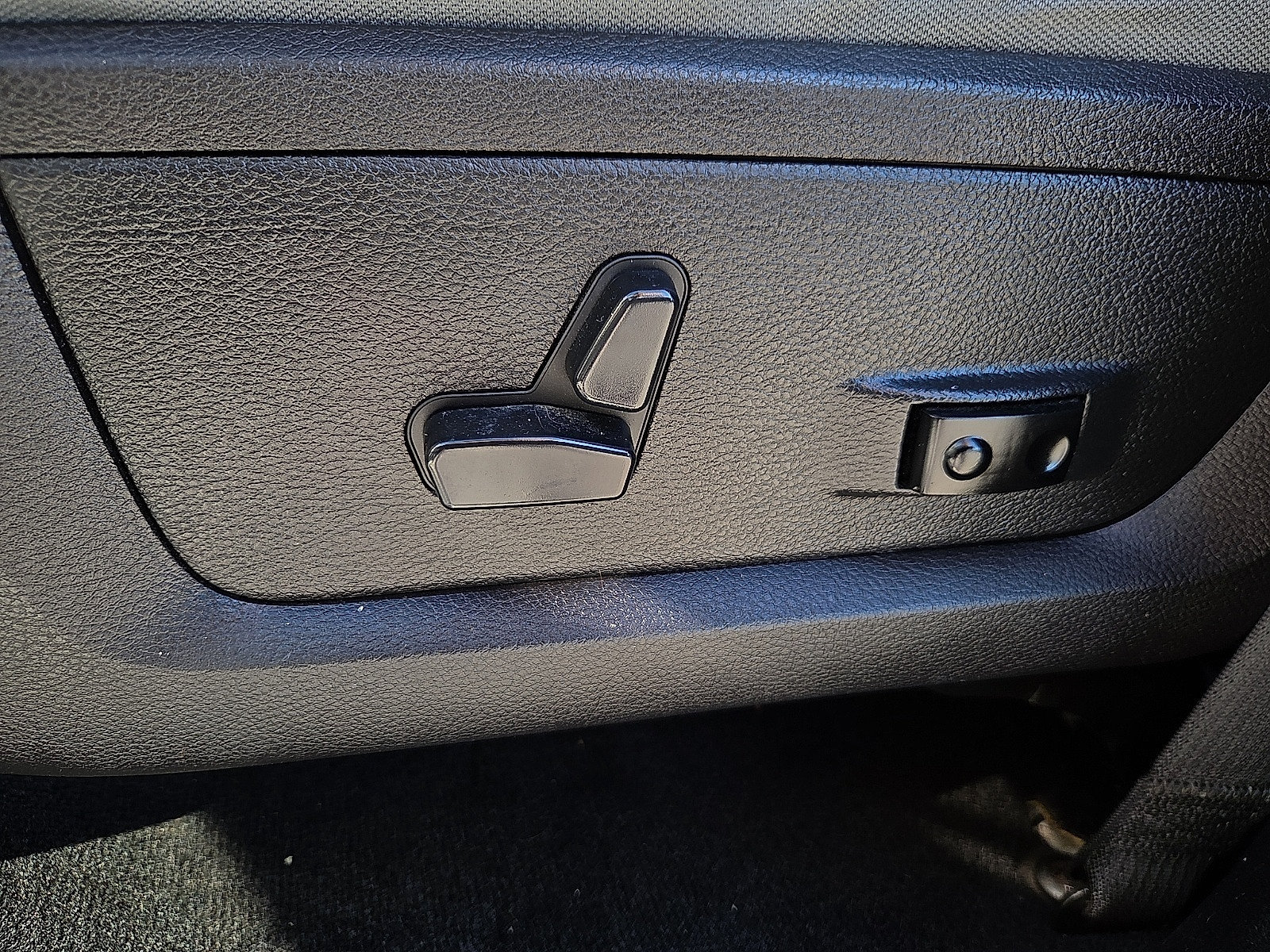 Used 2016 RAM 1500 Big Horn AWD/4WD image 15