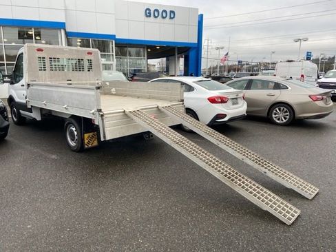 Used 2018 Ford Transit 250 Base image 10