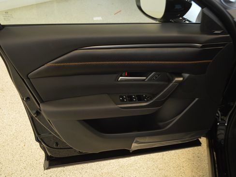 New 2025 MAZDA CX-50 AWD 2.5 Hybrid w/ Cargo Package image 14