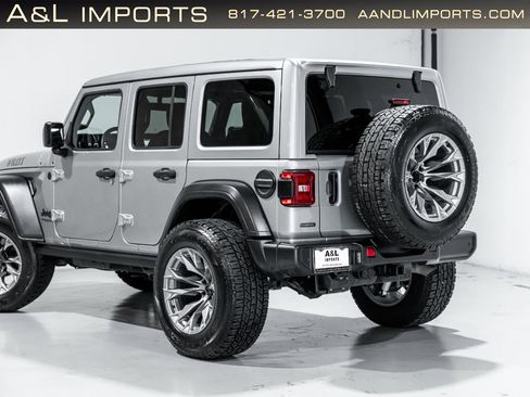 Used 2021 Jeep Wrangler Unlimited Sport image 39