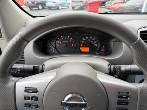 Used 2014 Nissan Frontier S w/ S Preferred Package image 20