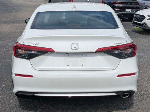 Used 2023 Honda Civic Sport image 5