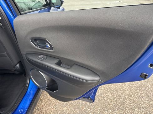 Used 2022 Honda HR-V EX image 34