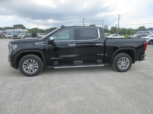New 2026 GMC Sierra 1500 Denali AWD/4WD image 11