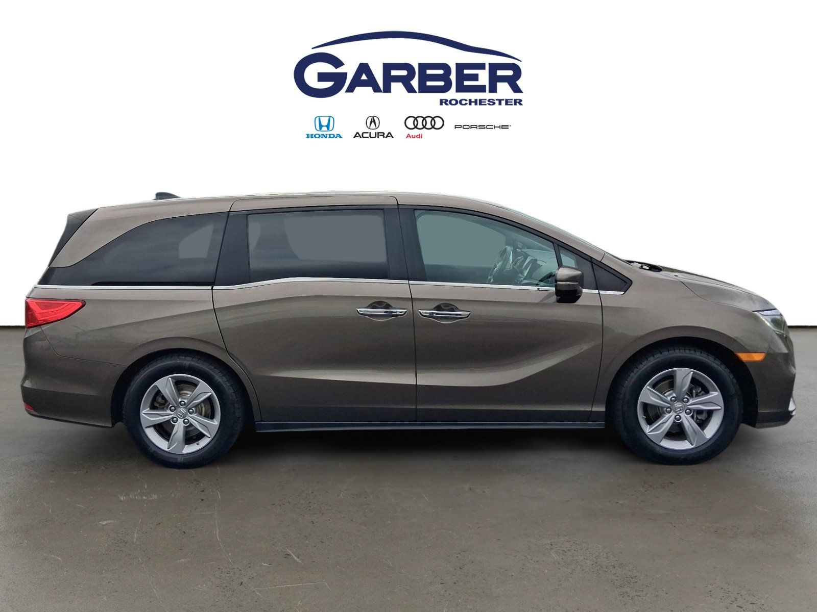 Used 2018 Honda Odyssey EX image 9
