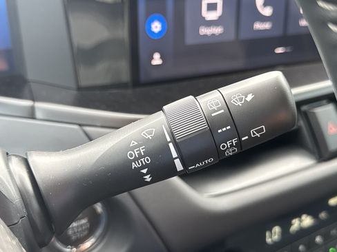 New 2026 Subaru Outback Touring XT AWD/4WD image 17