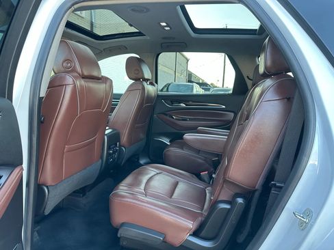 Used 2019 Buick Enclave Avenir w/ Avenir Technology Package image 16