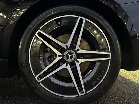 Used 2025 Mercedes-Benz C 300 4MATIC Sedan image 11