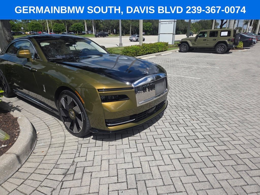 Used 2024 Rolls-Royce Spectre w/ Spectre Launch Package AWD/4WD image 18