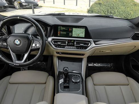 Used 2020 BMW 330i Sedan w/ Convenience Package image 14