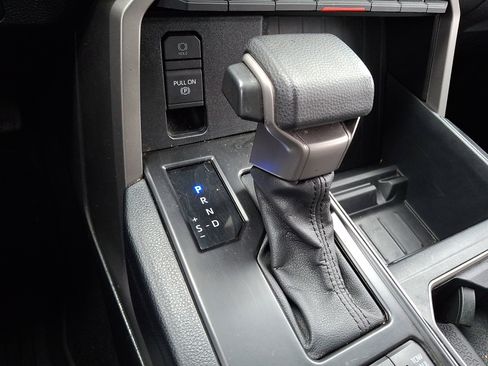 Used 2024 Toyota Tundra SR5 image 14