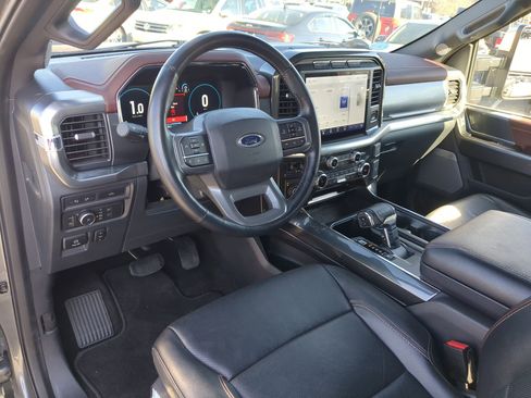 Used 2022 Ford F150 Lariat w/ Max Trailer Tow Package image 16