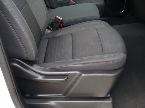 Used 2025 Chevrolet Silverado 1500 LT AWD/4WD image 18