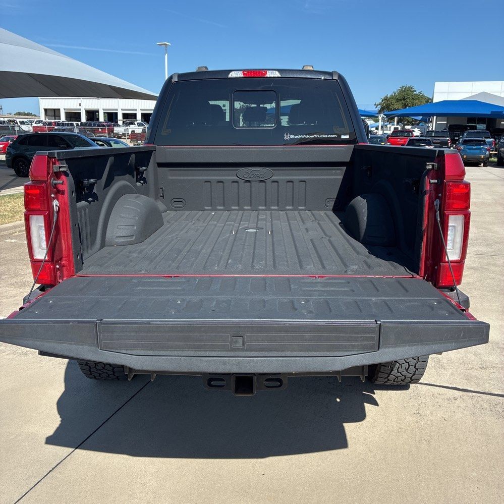 Used 2022 Ford F250 Lariat w/ Black Appearance Package AWD/4WD image 13