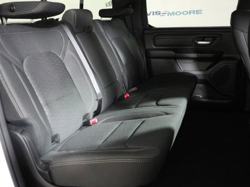 New 2026 RAM 1500 Express AWD/4WD image 21
