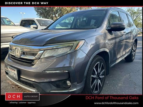 Used 2019 Honda Pilot Touring image 1