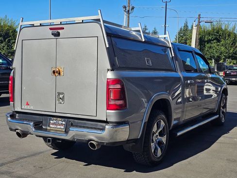 Used 2020 RAM 1500 Laramie AWD/4WD image 5