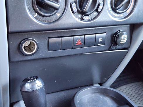 Used 2008 Jeep Wrangler Unlimited Sahara image 21