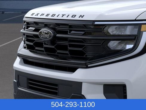 New 2025 Ford Expedition Max Platinum w/ Stealth Performance Package image 17