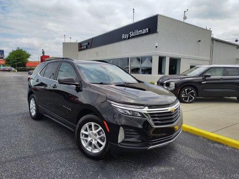 Used 2022 Chevrolet Equinox LT FWD image 1