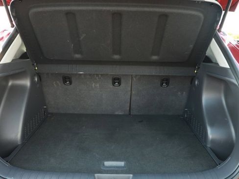 Used 2024 Hyundai Kona SEL AWD/4WD image 10