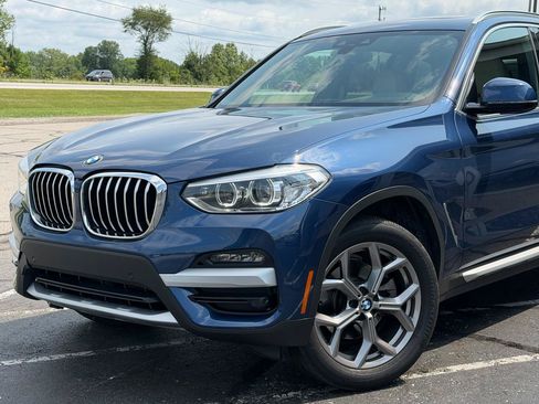 Used 2021 BMW X3 xDrive30i w/ Premium Package AWD/4WD image 2