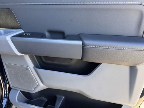 Used 2025 Ford F150 Lightning Flash image 10