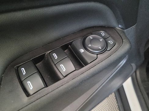 Used 2021 Chevrolet Equinox LT FWD image 27