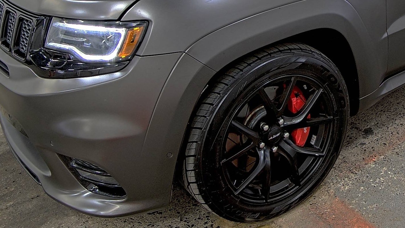Used 2019 Jeep Grand Cherokee SRT AWD/4WD image 7