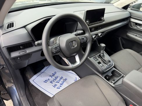 Used 2025 Honda CR-V EX image 13