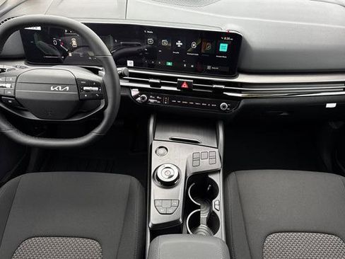 New 2026 Kia Sportage LX image 15