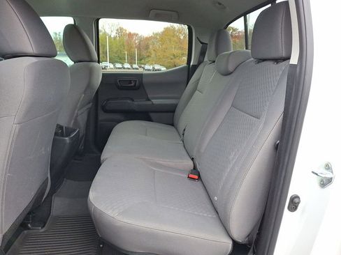Used 2023 Toyota Tacoma SR image 21
