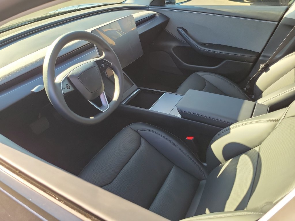 Used 2026 Tesla Model 3 RWD image 3