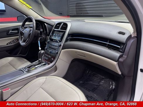 Used 2013 Chevrolet Malibu LT FWD image 10