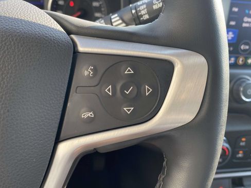 Used 2024 GMC Terrain SLT w/ LPO, Floor Liner Package FWD image 21