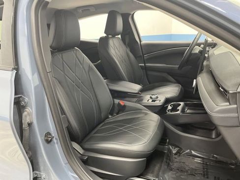 Used 2024 Ford Mustang Mach-E Select w/ Comfort Package Lite image 29