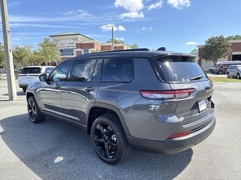 New 2025 Jeep Grand Cherokee L Limited w/ Luxury Tech Group II image 5