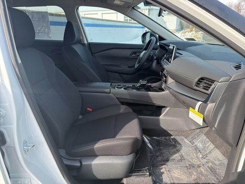 Used 2026 Nissan Rogue S image 24