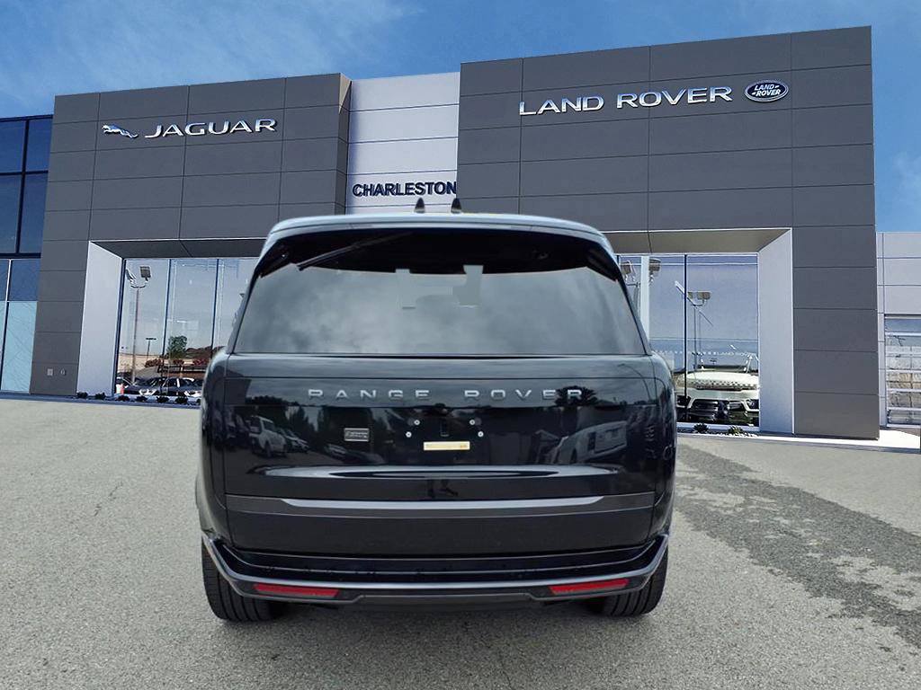Certified 2024 Land Rover Range Rover Long Wheelbase SE AWD/4WD image 4