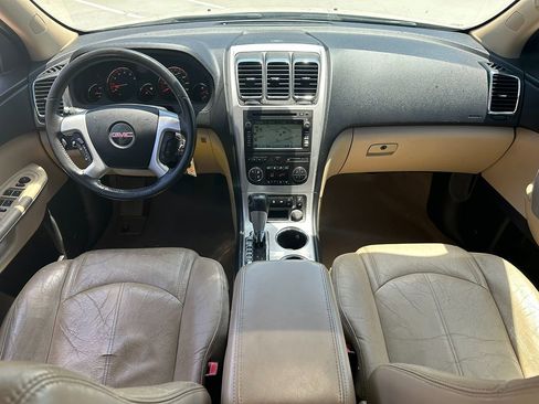 Used 2011 GMC Acadia SLT image 16